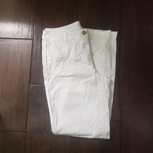 J.Jill white lived-in-chino in size 6
